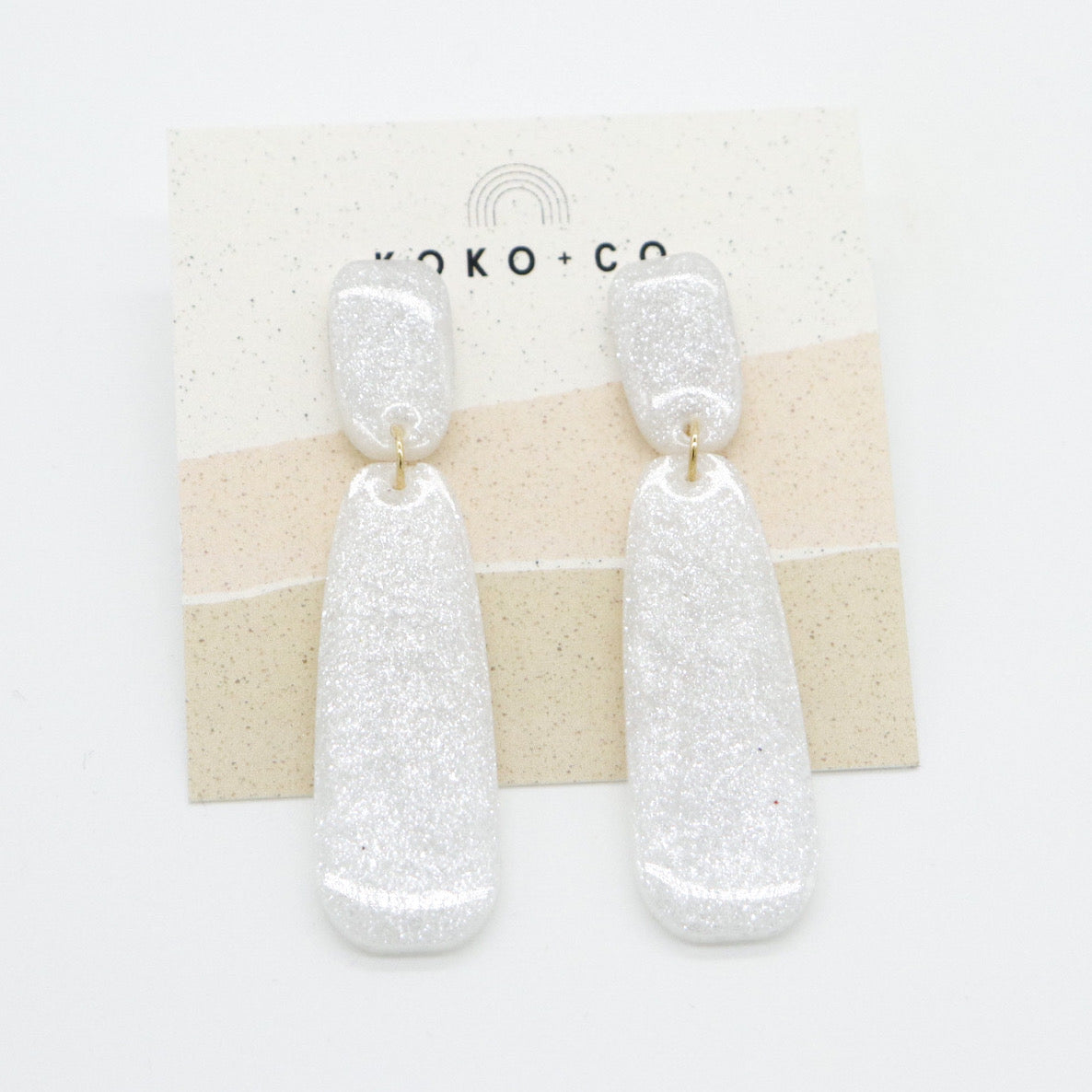 Sleek Earrings in Pearl White Shimmer